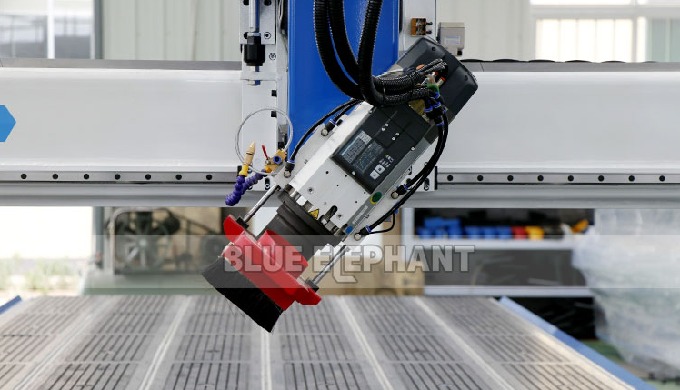 M&aacute;quina ELECNC-2070 Carousel ATC CNC Router