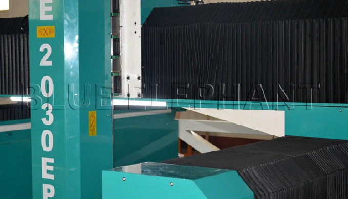 M&aacute;quina de grava&ccedil;&atilde;o de espuma 3D ELECNC-2030