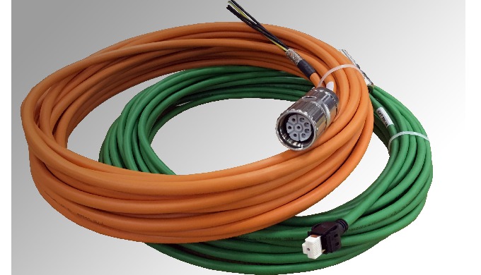 Bedrade kabels voor Schneider Lexium VW3M5101R / VW3M5202R / VW3M5303R / VW3M5501R / VW3M5D6 / VW3M8100R / VW3M8222R