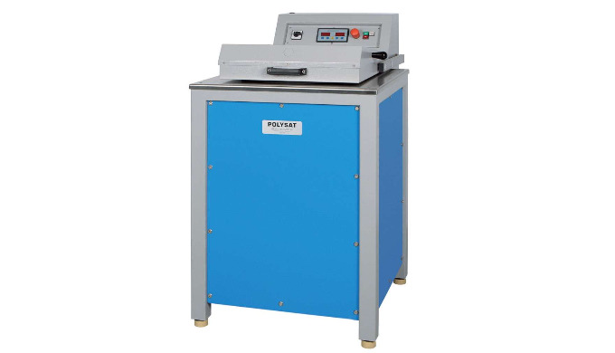 Machines centrifuges À satellites