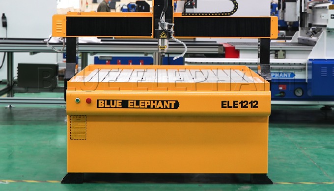 Roteador CNC para publicidade ELECNC-1212