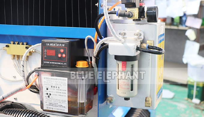 ELECNC-1325 Cina ATC Router di legno CNC da vendere