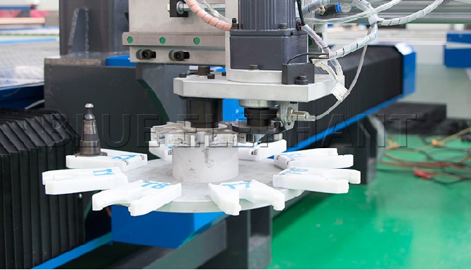 Eixo do router 4 do CNC do cambiador da ferramenta do carrossel ELECNC-1530