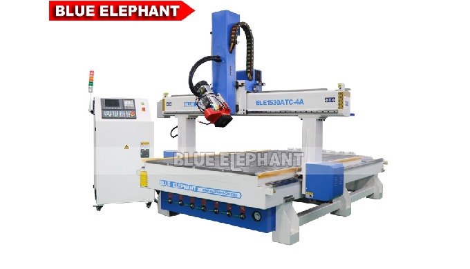 M&aacute;quina do Woodworking do ATC da linha central ELECNC-1530 4 para gravar a escultura de madeira