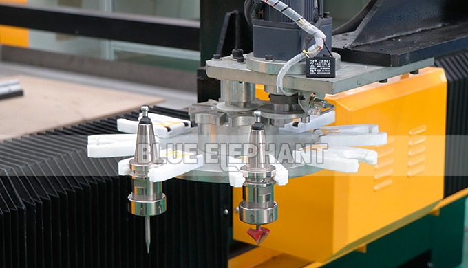 2113 ATC 3D CNC Escultura em Pedra M&aacute;quina com Dispositivo Rotativo