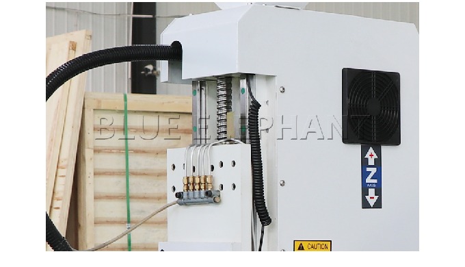 M&aacute;quina de fresadora de madeira CNC com 3 eixos ELECNC-1530